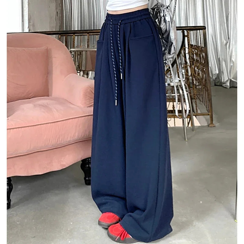 High Waisted Pants Lady