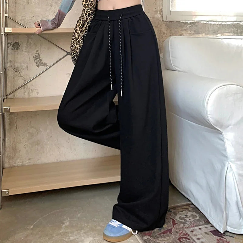 High Waisted Pants Lady
