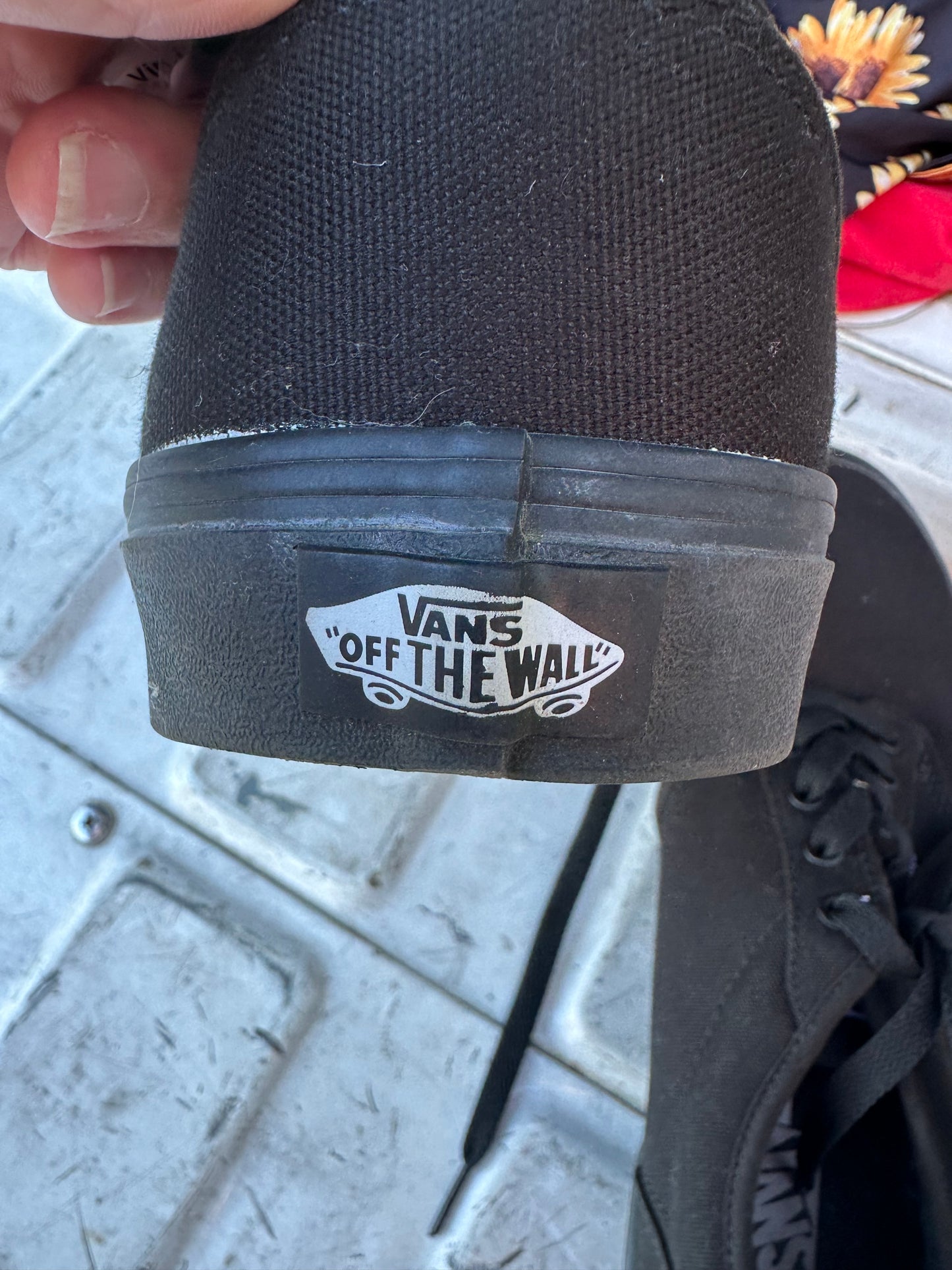 Vans – BN – Size 11 (pair)