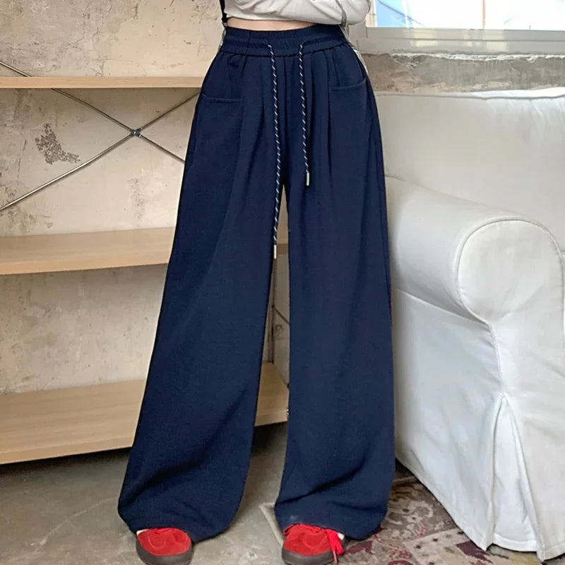 High Waisted Pants Lady