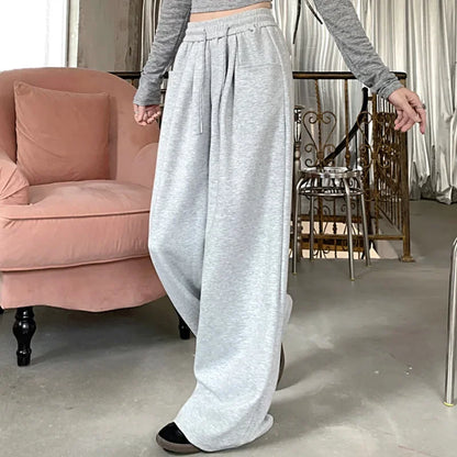 High Waisted Pants Lady